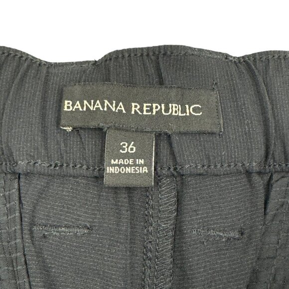 Banana Republic Comfort Flat Front Shorts Men's Size 36 - Picture 4 of 6